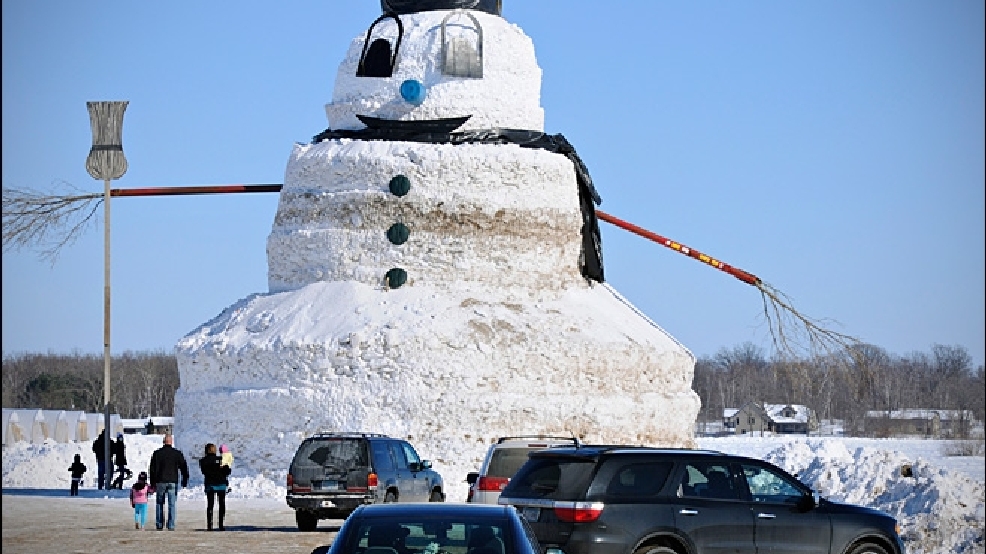 This Snowman Will Help Put Alaskas Massive Storm In Perspective Komo