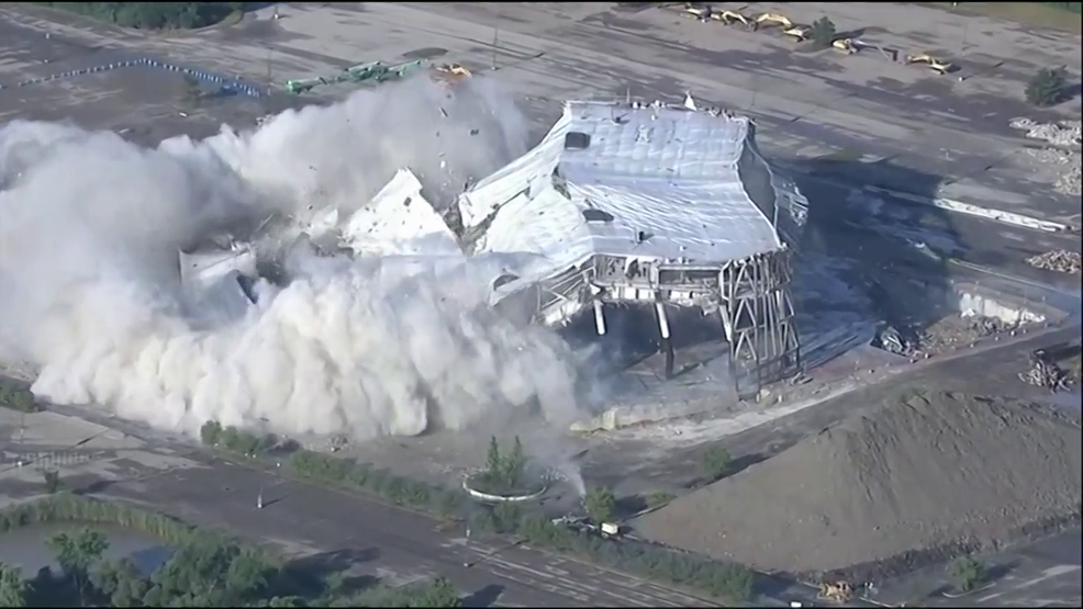 Pistons' home, the Palace of Auburn Hills, torn down WPBN