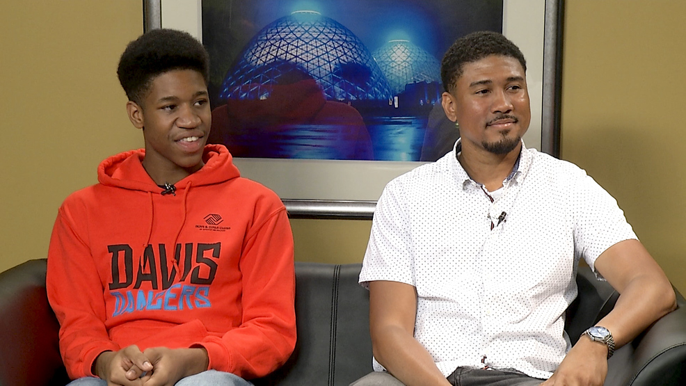 CEDRIC GARDNER - DAVIEN HOLTON CEDRIC GARDNER - DAVIEN HOLTON.jpg