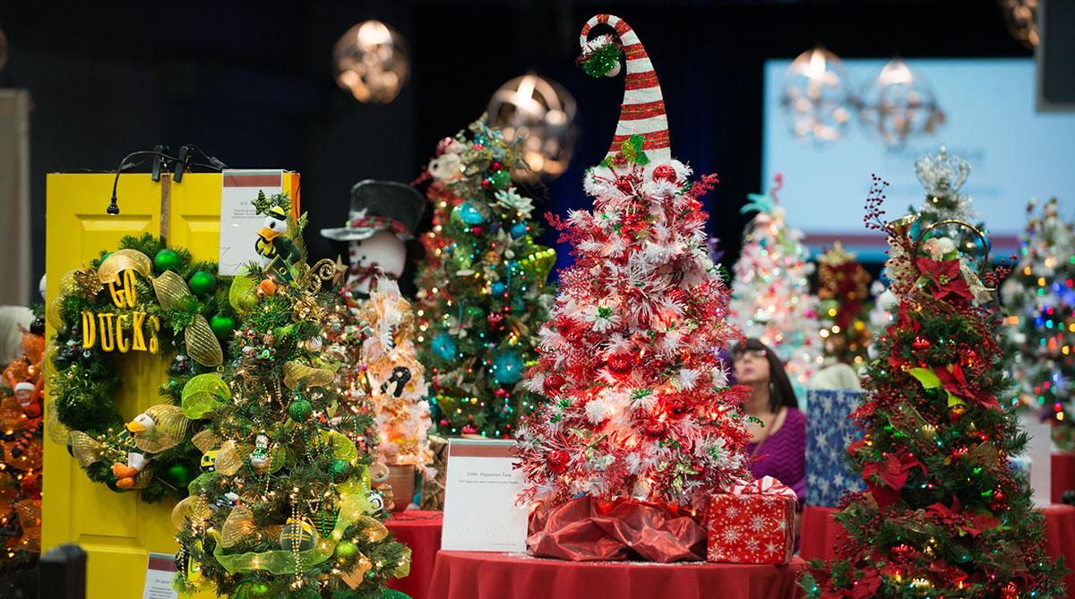 Photos Holiday fun at the Providence Festival of Trees KATU