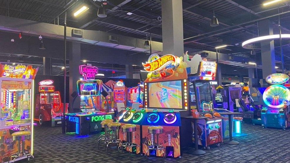 UPDATE Dave & Buster's Chattanooga location reopens after employee