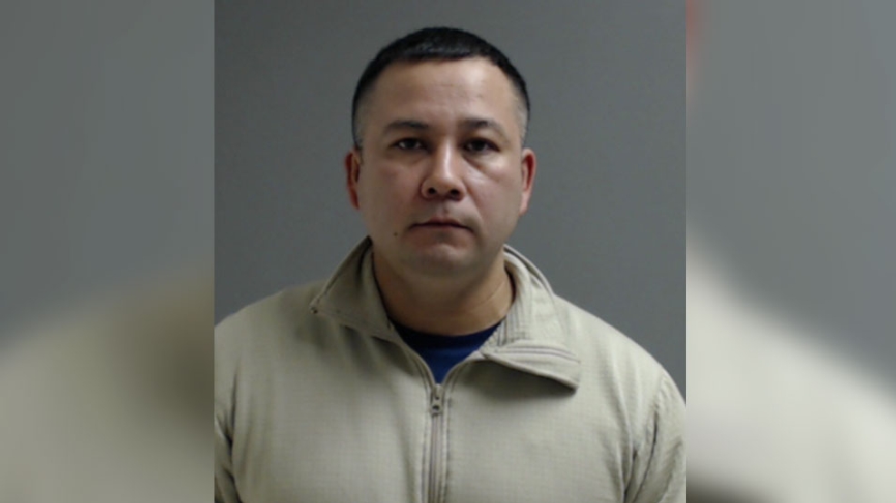Hidalgo County jail officer arrested on injury to a child charge KGBT