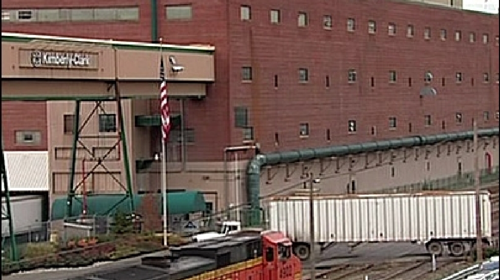 KimberlyClark plant to close in 2012, leave 700 without