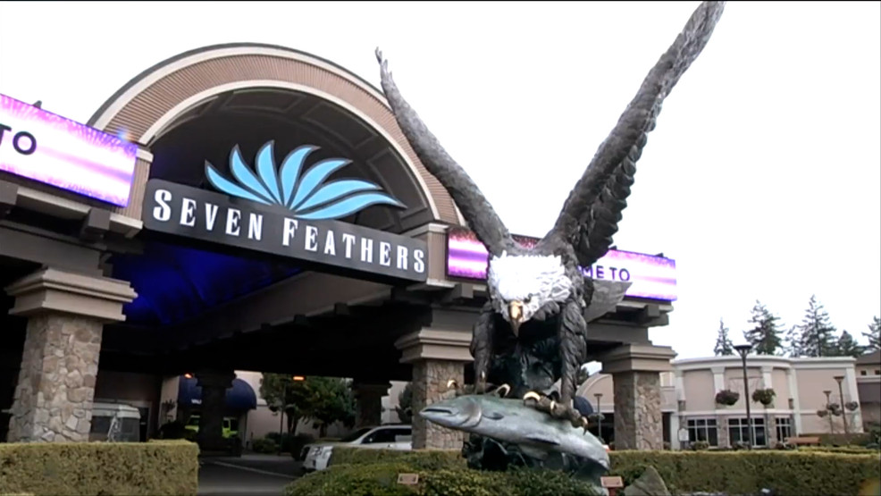 hotels near seven feathers casino