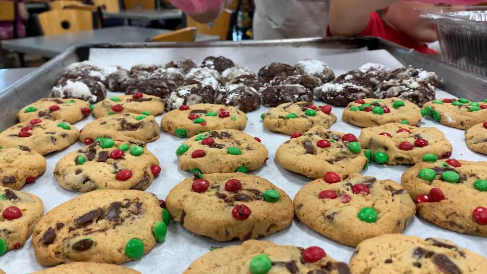 Community Makes Nearly 10k Cookies For Underprivileged Kids