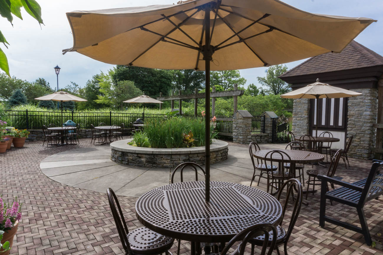 Woodlawn’s Glenwood Gardens Is 335 Acres Of Forests, Flowers, And