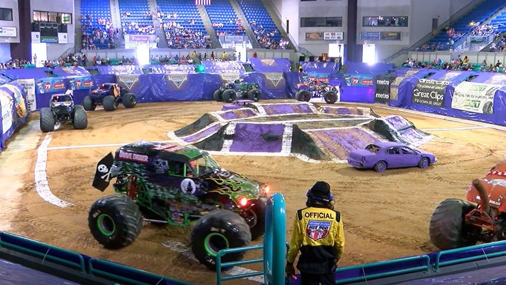 Monster Jam brings fans of all ages to Florence Center WPDE