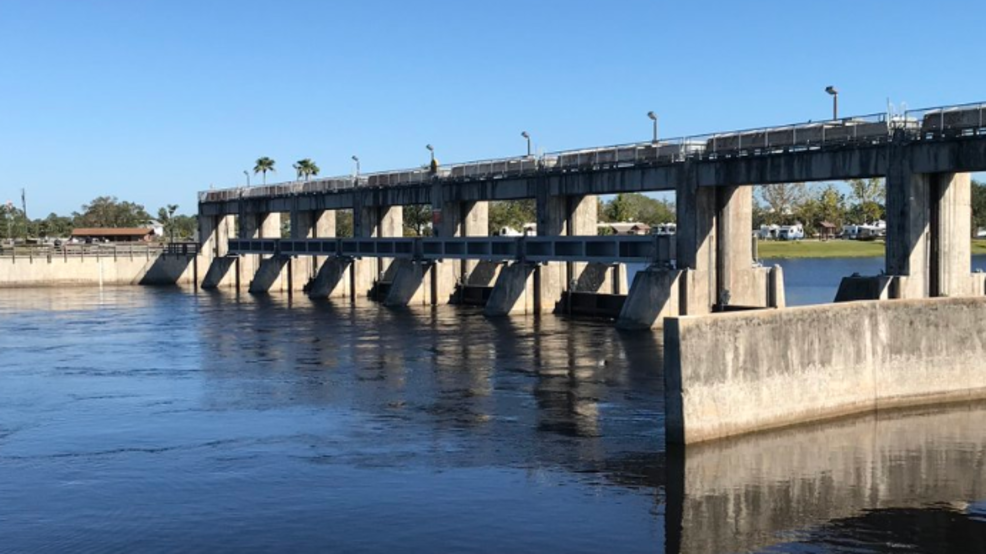 No Lake Okeechobee discharges to be released ahead of weekend downpour - WPEC