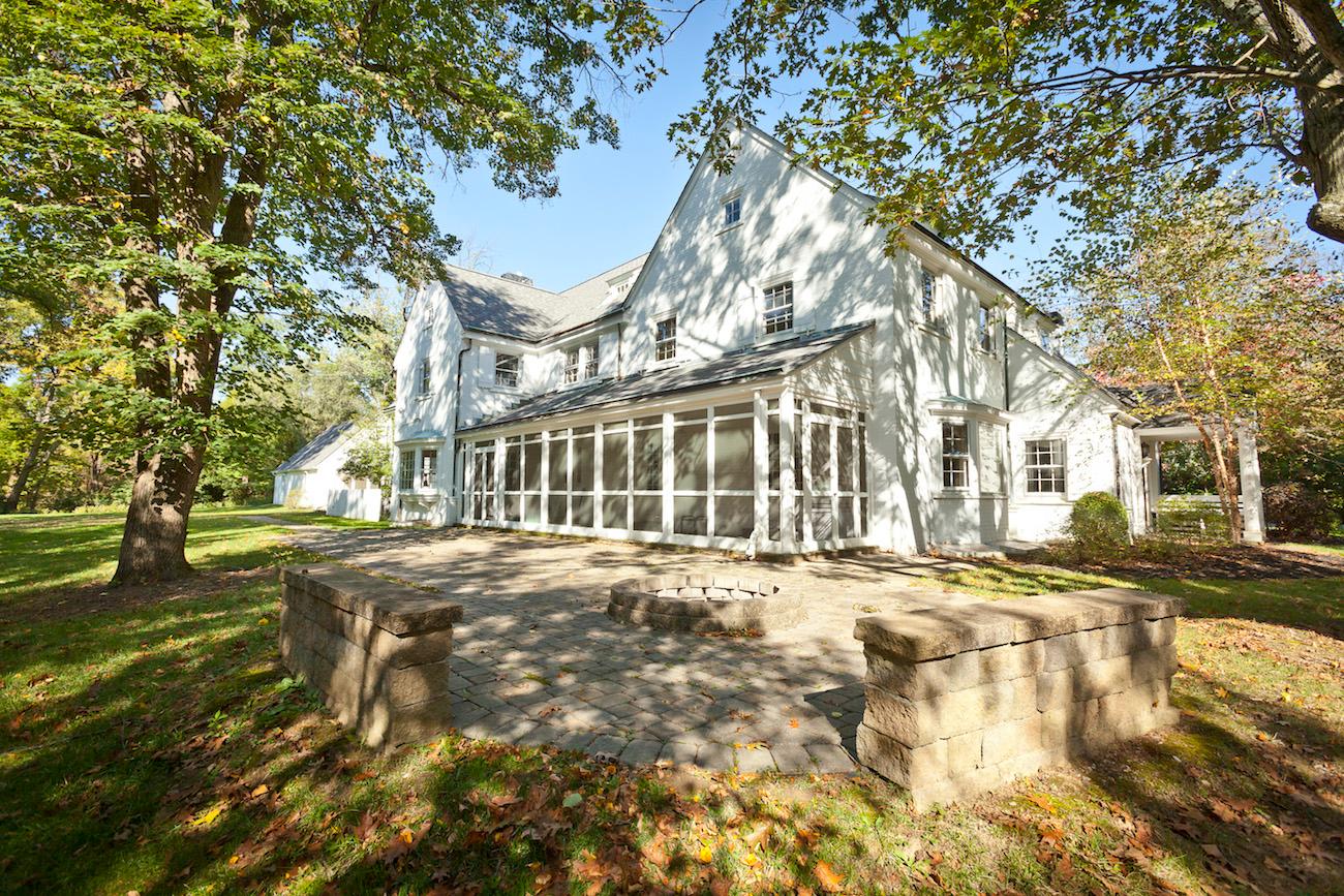 This MillionDollar Estate Was One Of The First Official Homes Of