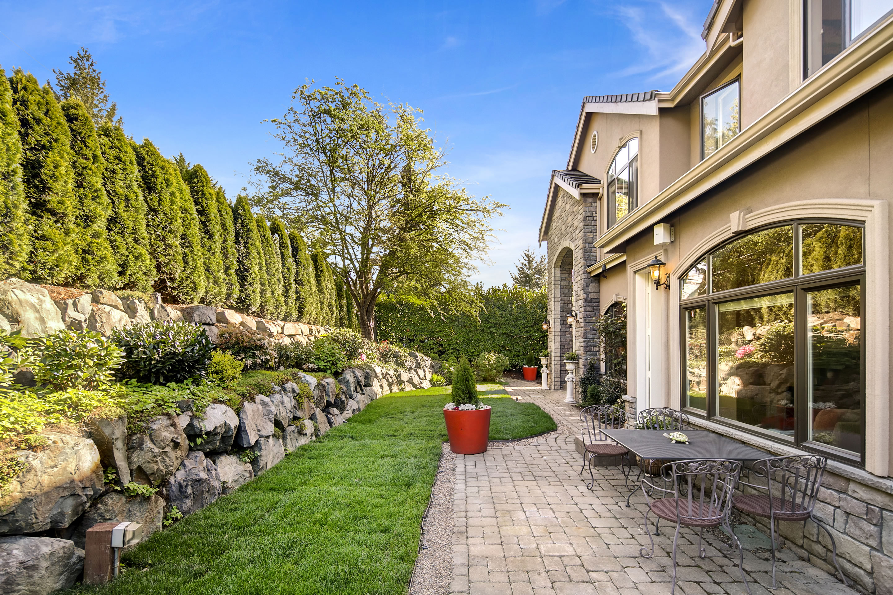 Would you take 4M in cash, or this Mercer Island home? Seattle Refined
