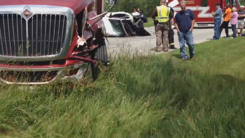 Man airlifted after headon crash on US Hwy 20 near Middlebury WSBT